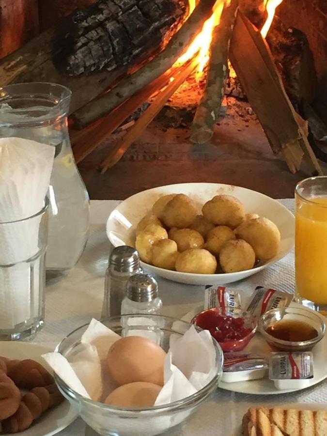 To Greki Hotel Livartzi Eksteriør billede